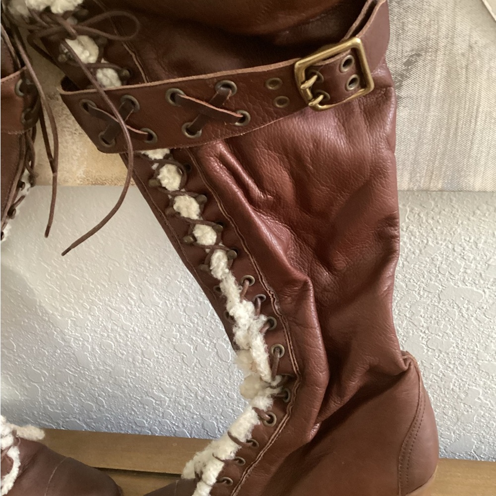 Coach Reece Shearling tall boot - Picture 8 of 12